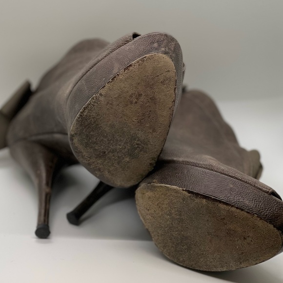 Vera Wang Royce Gray Platform Ankle Booties - Picture 5 of 5